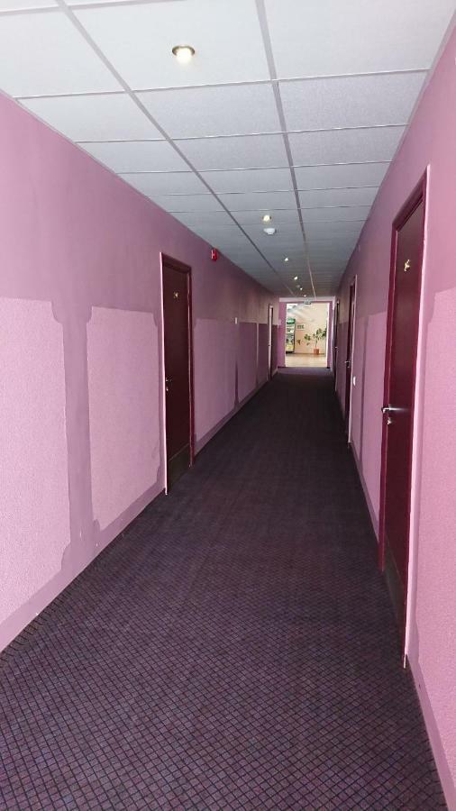 Gamma Hotel Līvāni エクステリア 写真